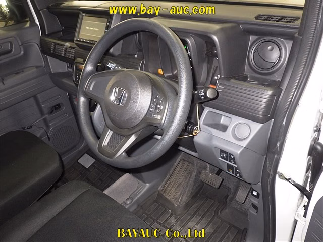 HONDA N-VAN