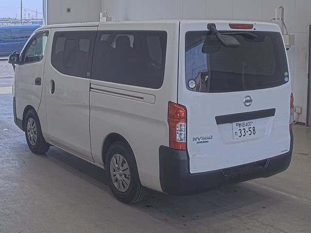 NISSAN NV350 CARAVAN