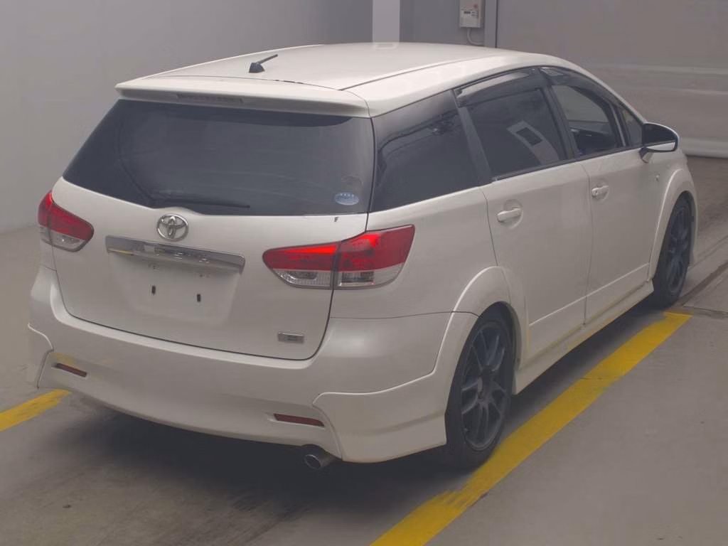 TOYOTA WISH