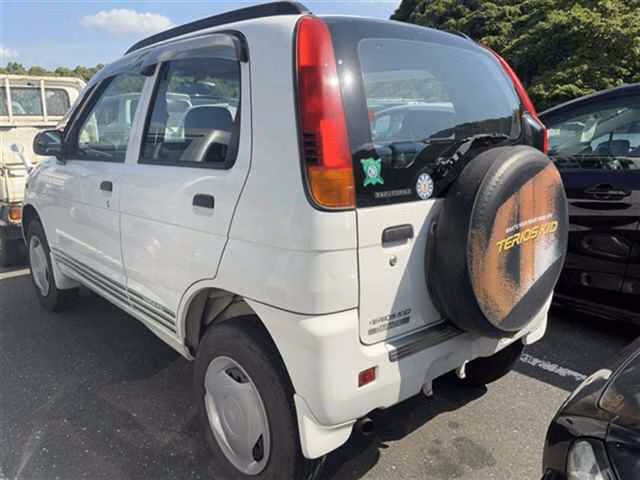 DAIHATSU TERIOS KID