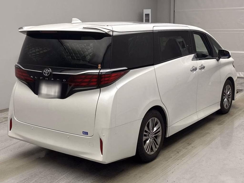 TOYOTA ALPHARD