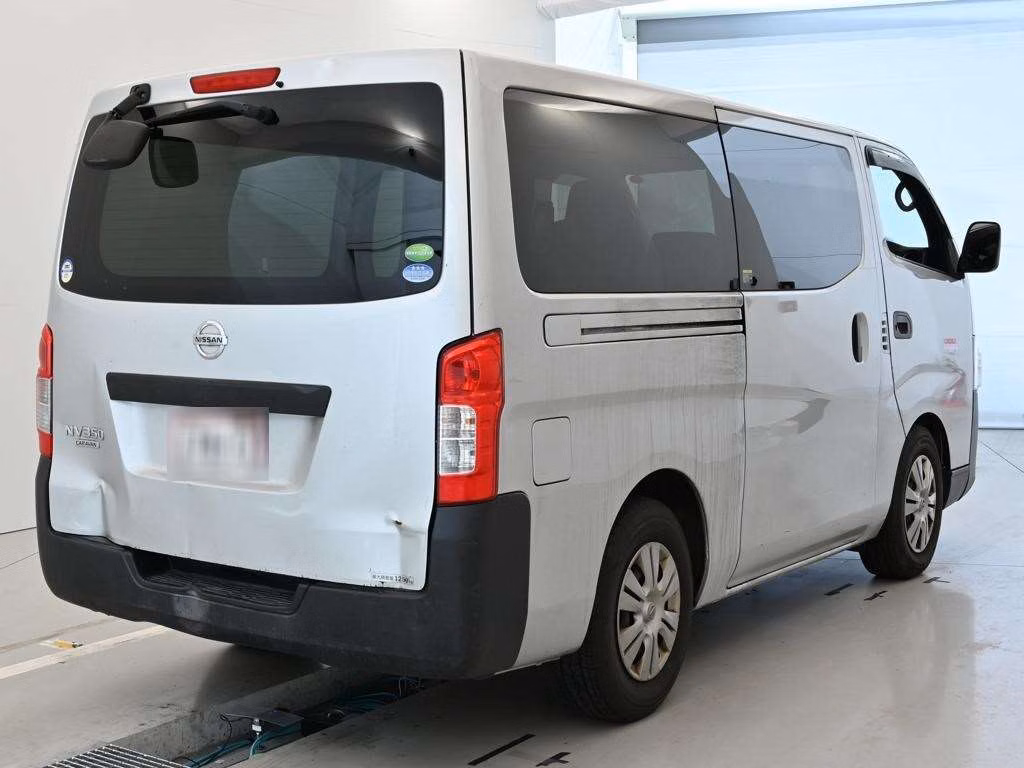 NISSAN NV350 CARAVAN