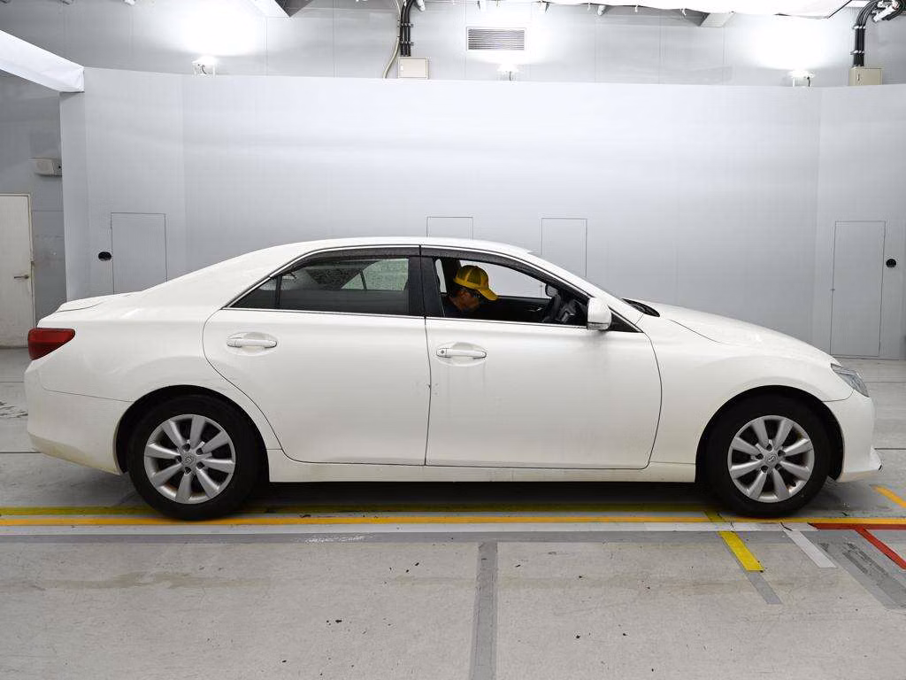 TOYOTA MARK X