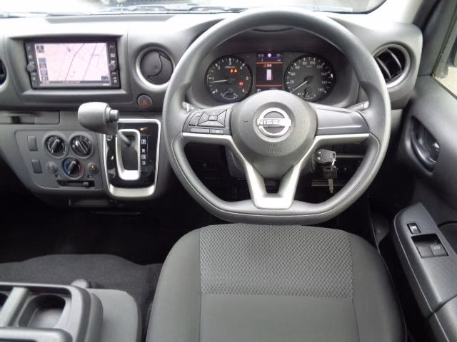 NISSAN CARAVAN