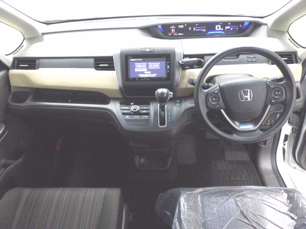 HONDA FREED