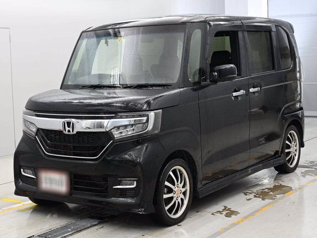 HONDA N-BOX
