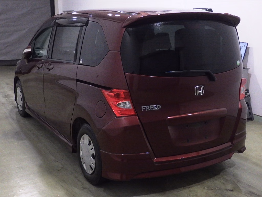 HONDA FREED
