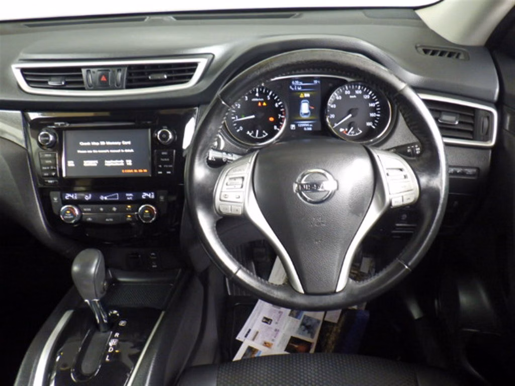 NISSAN X-TRAIL