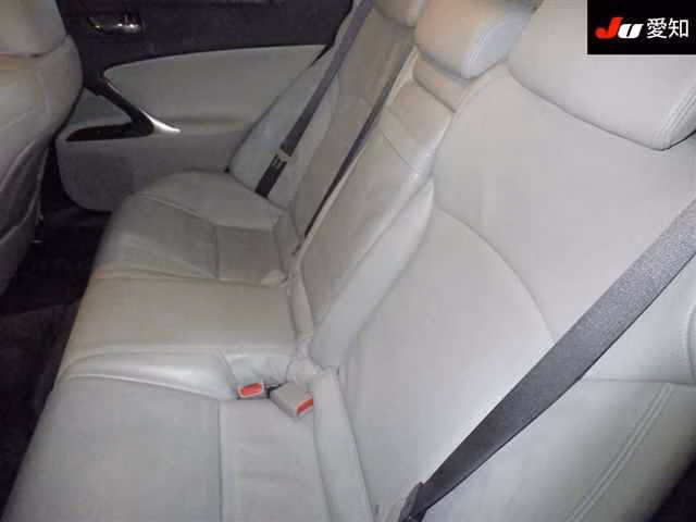 LEXUS IS250