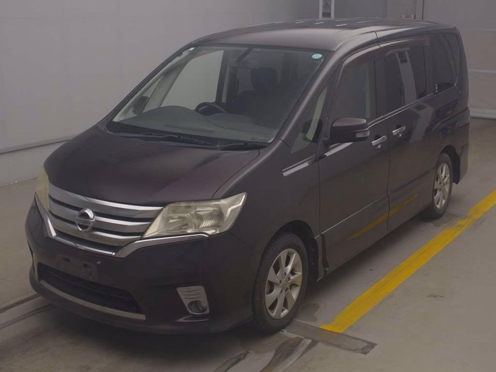 NISSAN SERENA