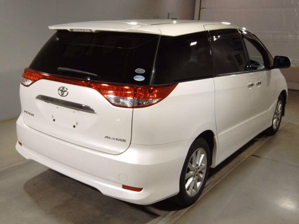 TOYOTA ESTIMA