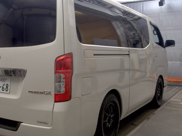 NISSAN NV350 CARAVAN