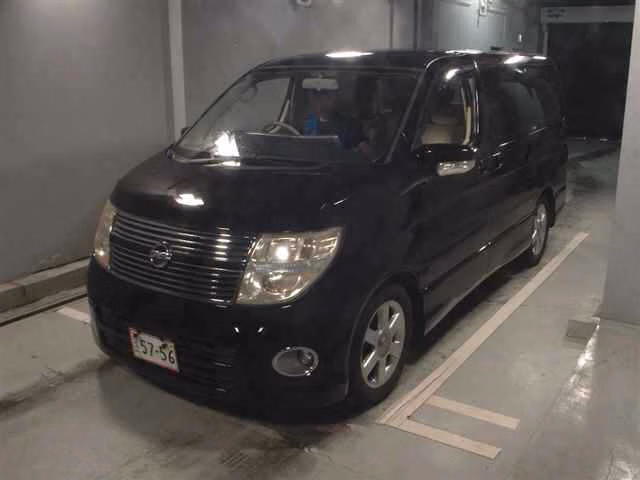 NISSAN ELGRAND