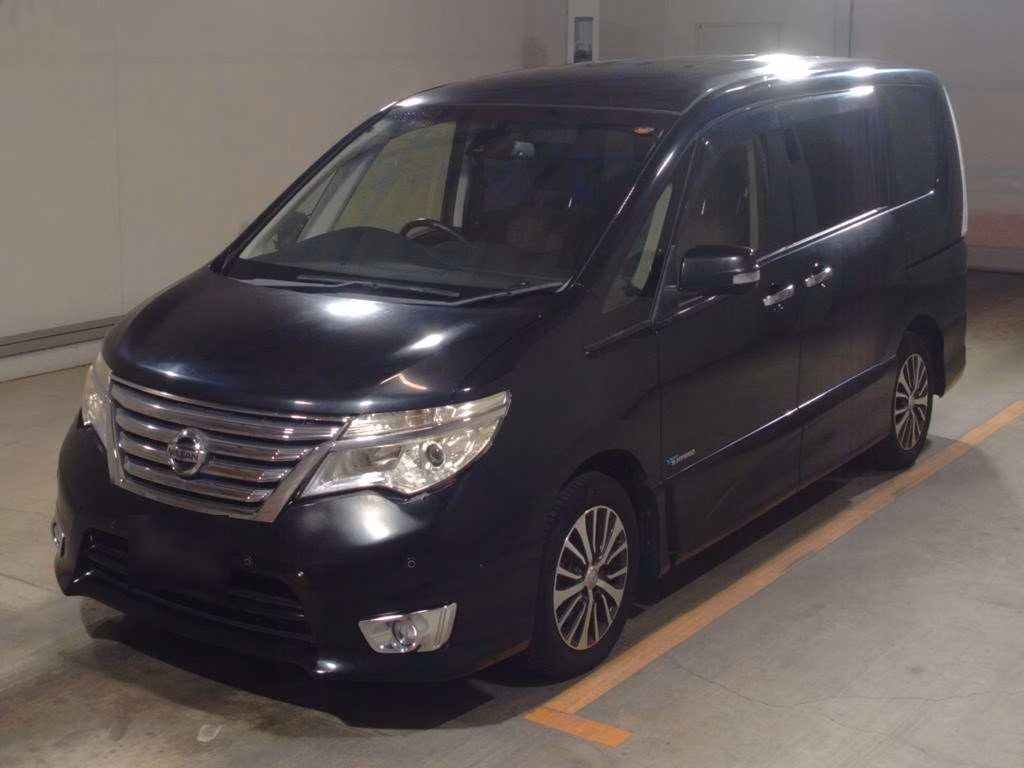 NISSAN SERENA