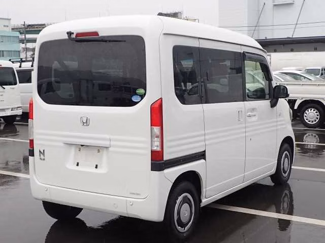 HONDA N-VAN