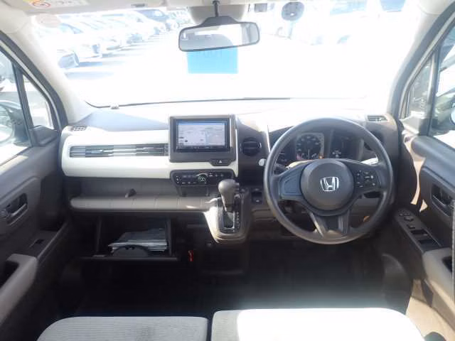 HONDA N-WGN