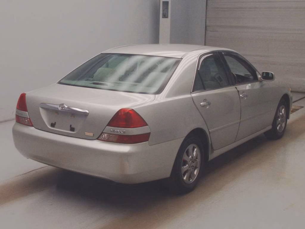 TOYOTA MARK II