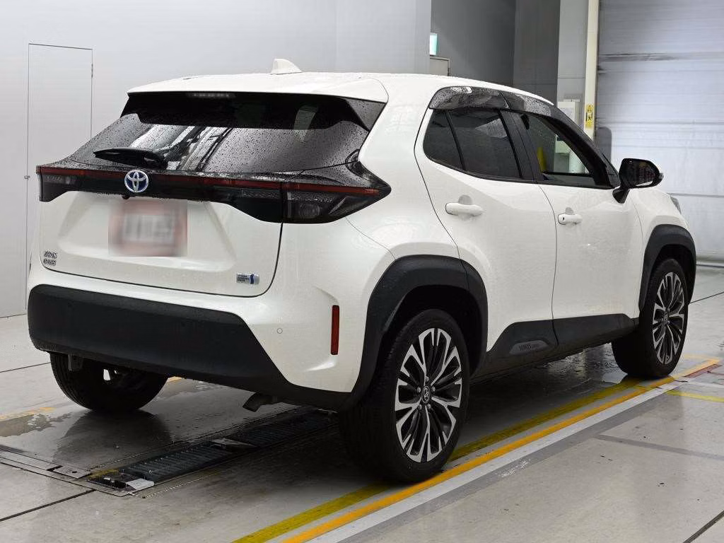 TOYOTA YARIS CROSS