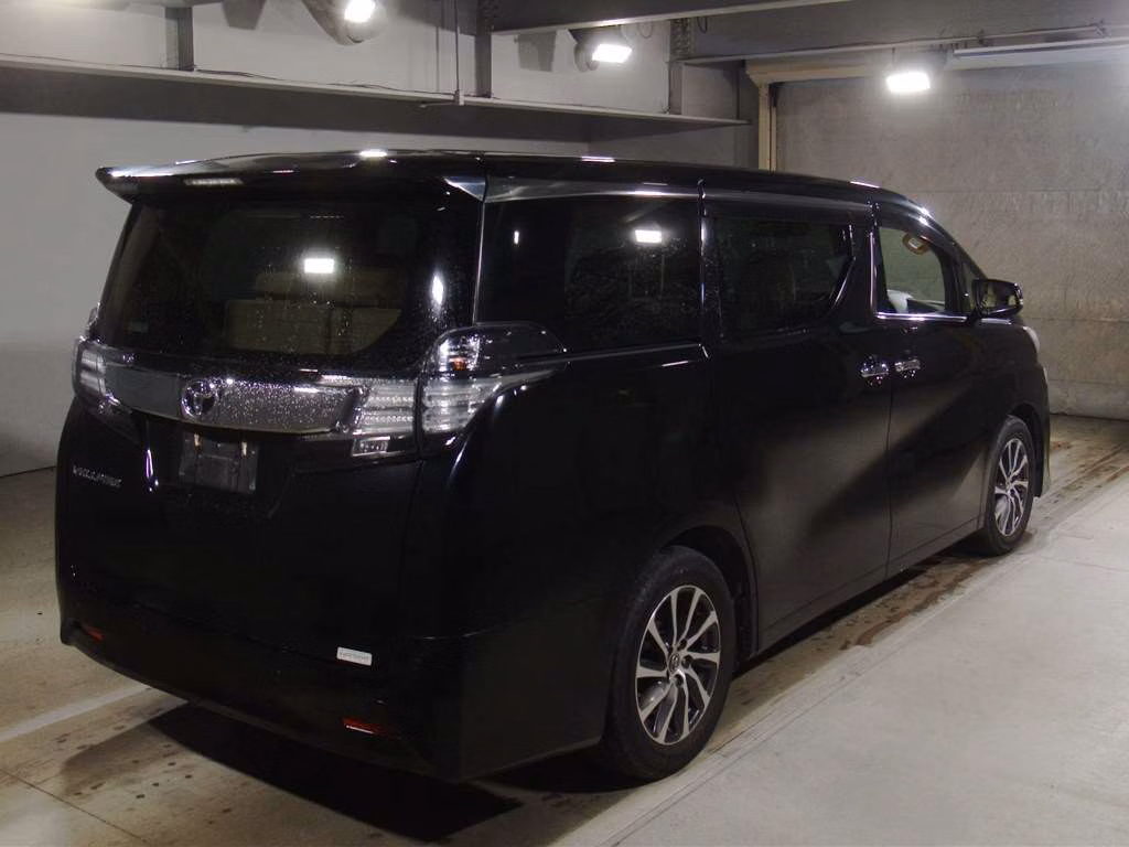 TOYOTA VELLFIRE