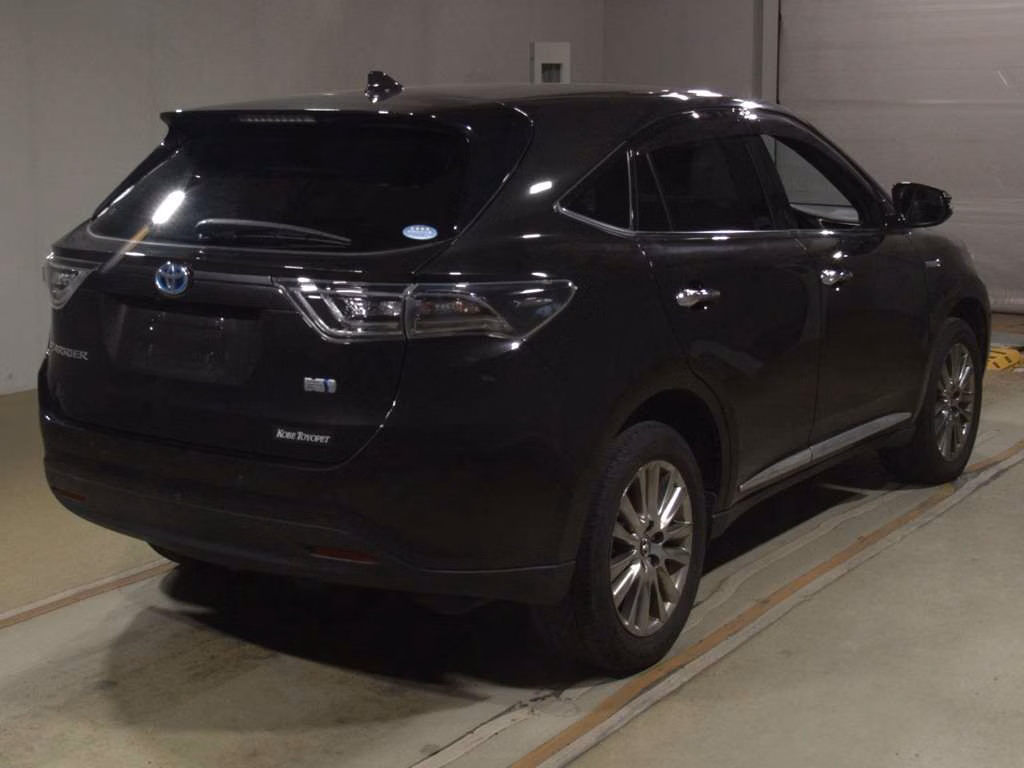 TOYOTA HARRIER