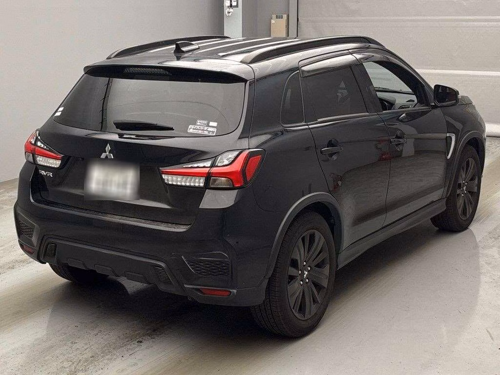 MITSUBISHI RVR