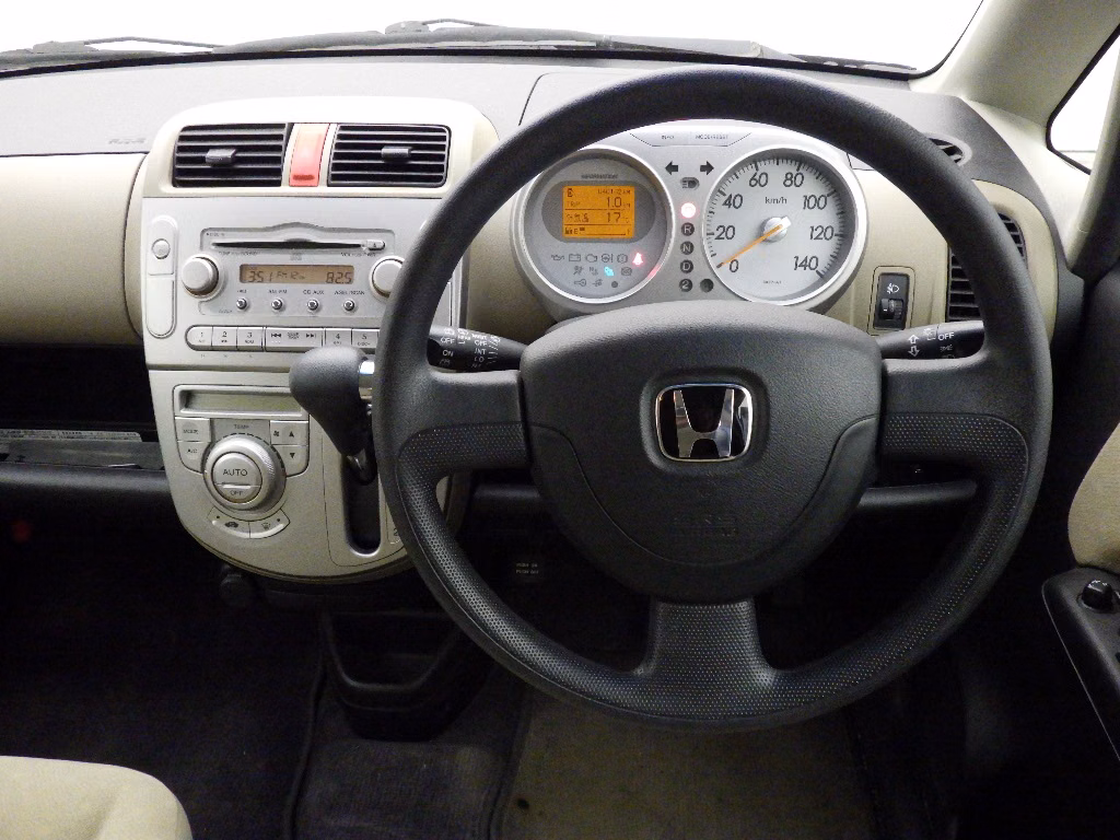 HONDA LIFE