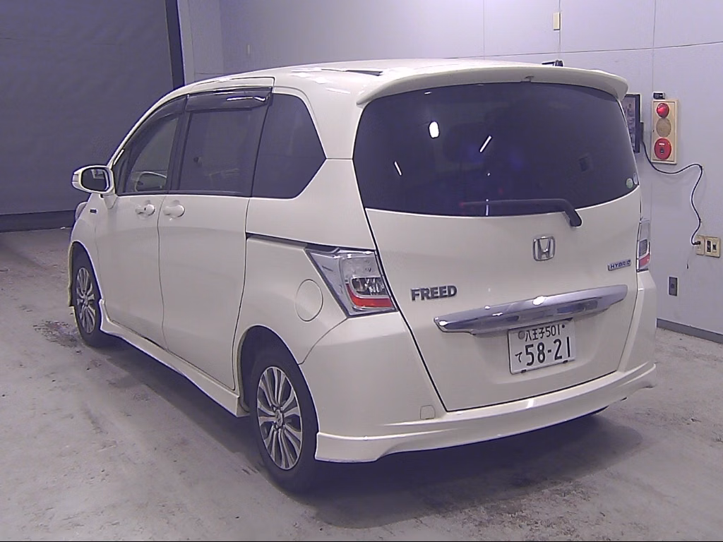 HONDA FREED