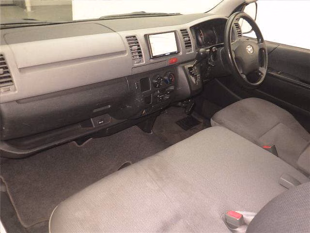 TOYOTA REGIUS ACE