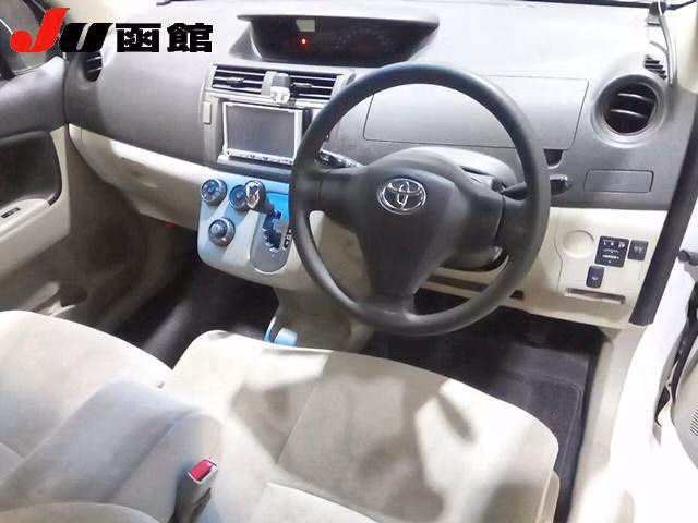 TOYOTA PASSO SETTE