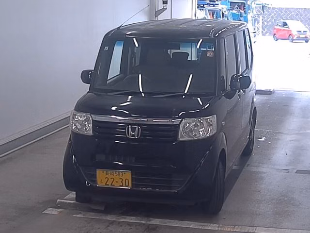 HONDA N-BOX