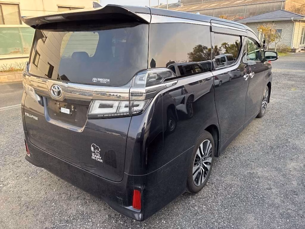 TOYOTA VELLFIRE