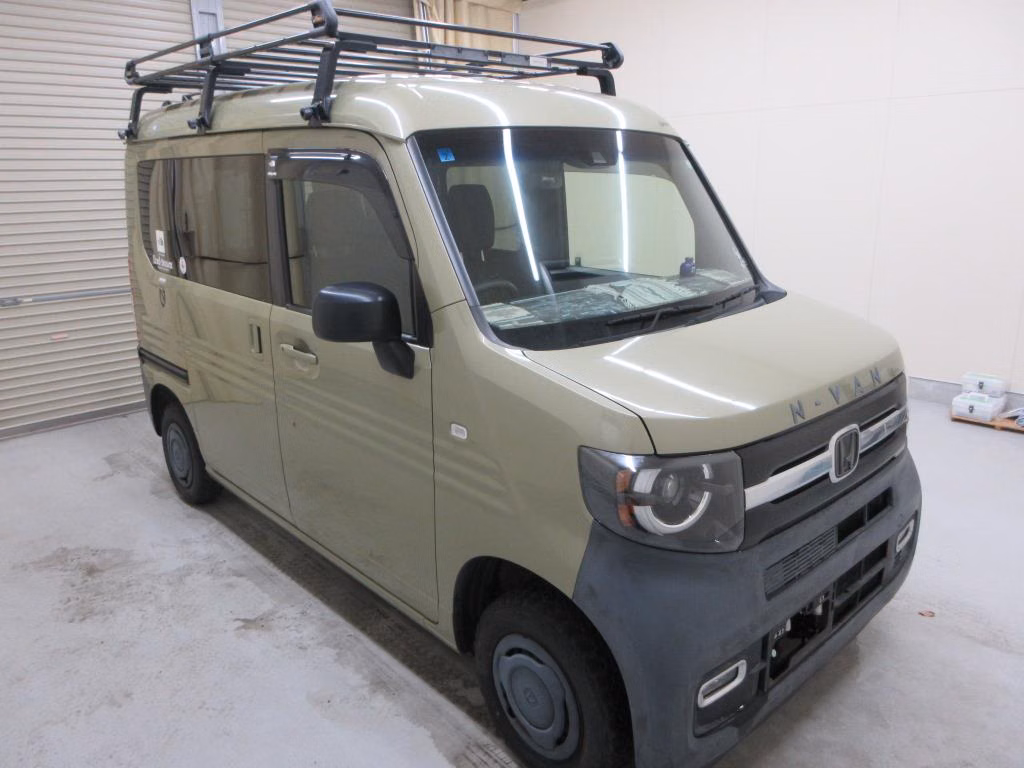 HONDA N-VAN