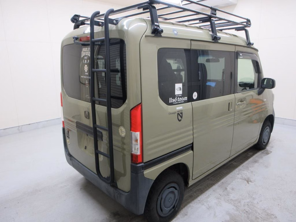 HONDA N-VAN
