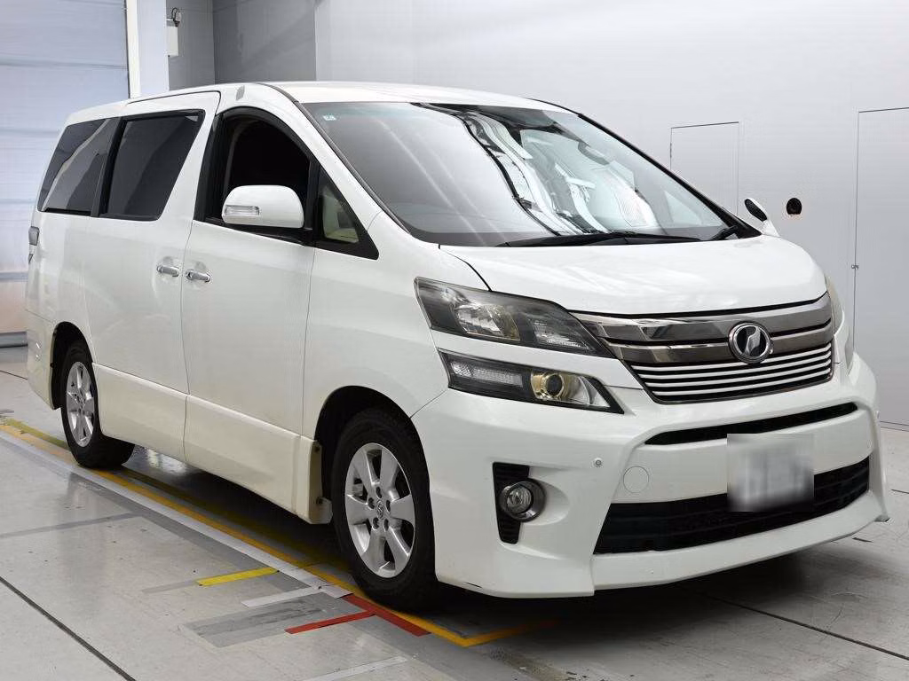TOYOTA VELLFIRE
