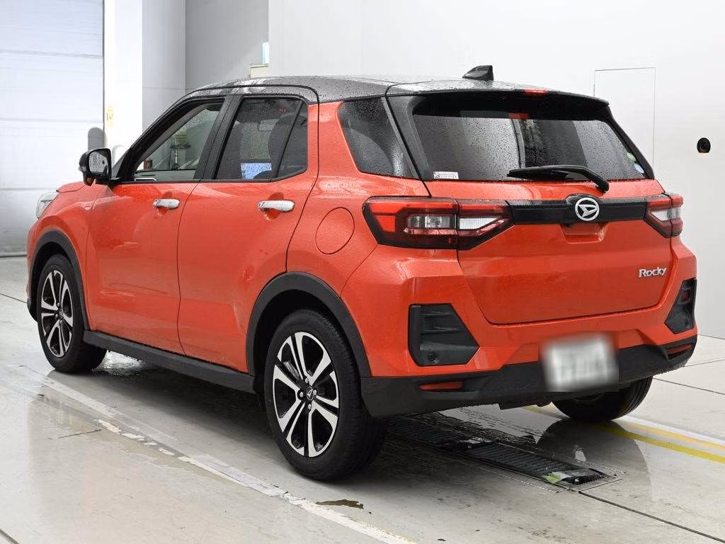 DAIHATSU ROCKY