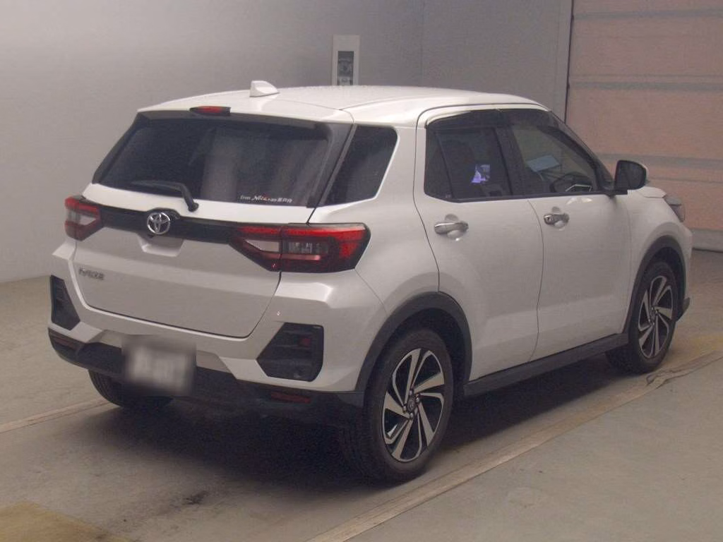 TOYOTA RAIZE