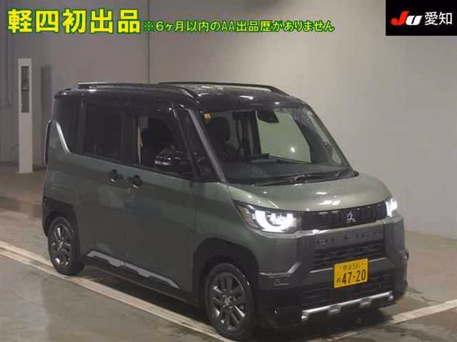 MITSUBISHI DELICA MINI