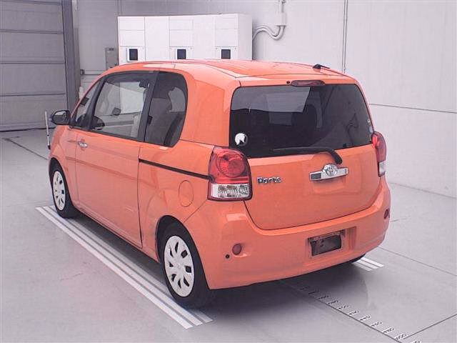 TOYOTA PORTE
