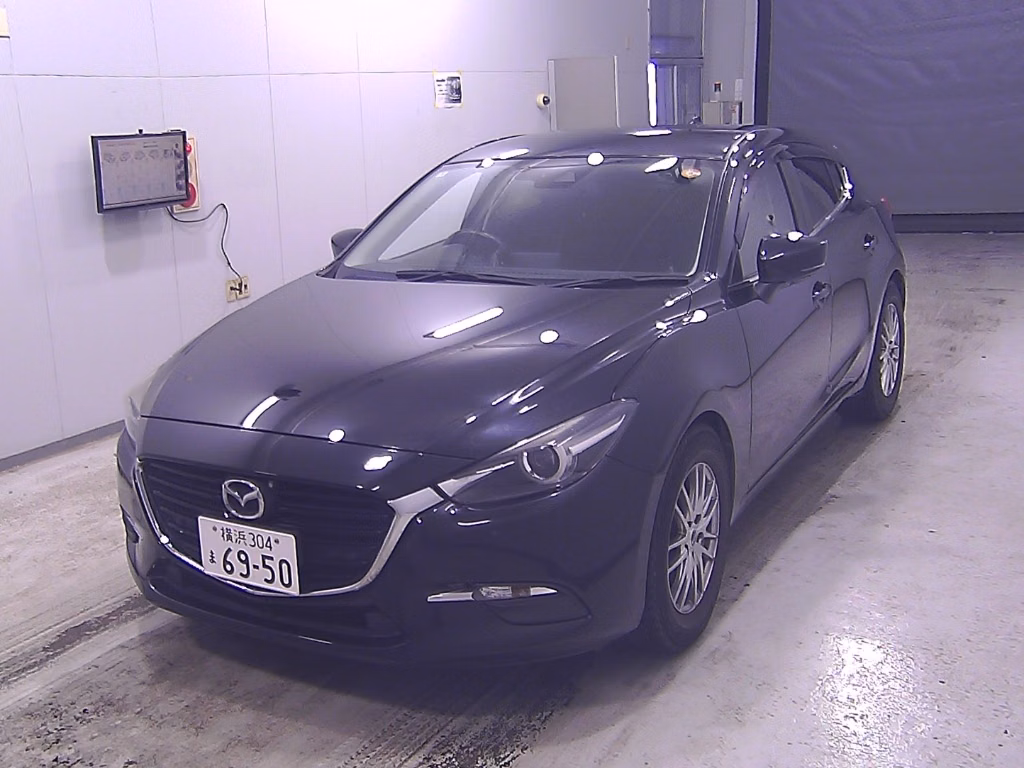 MAZDA AXELA