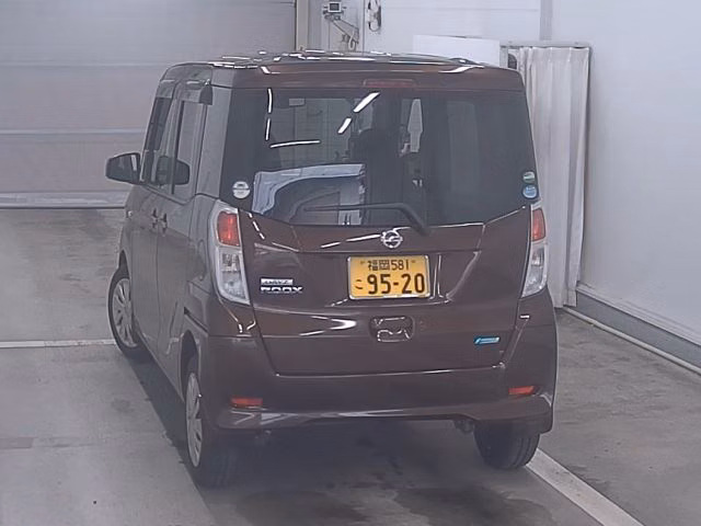 NISSAN DAYZ ROOX