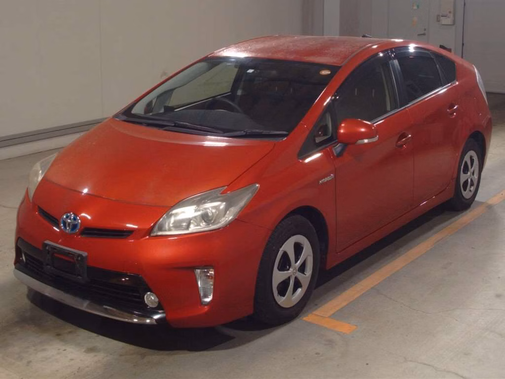 TOYOTA PRIUS