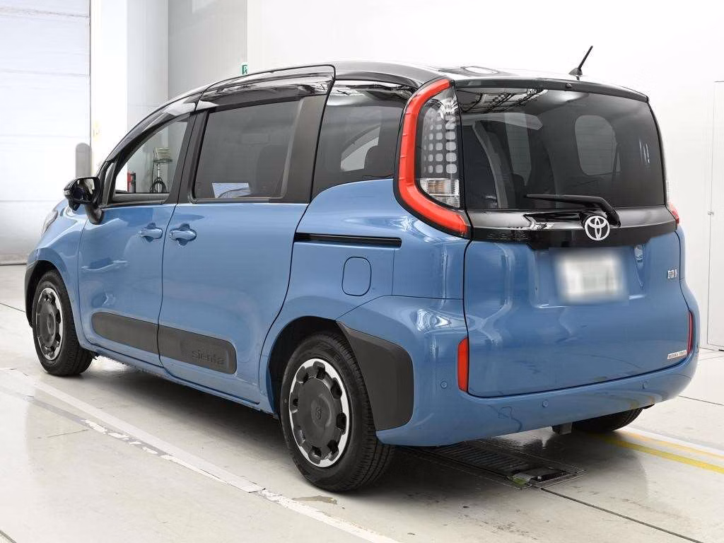 TOYOTA SIENTA
