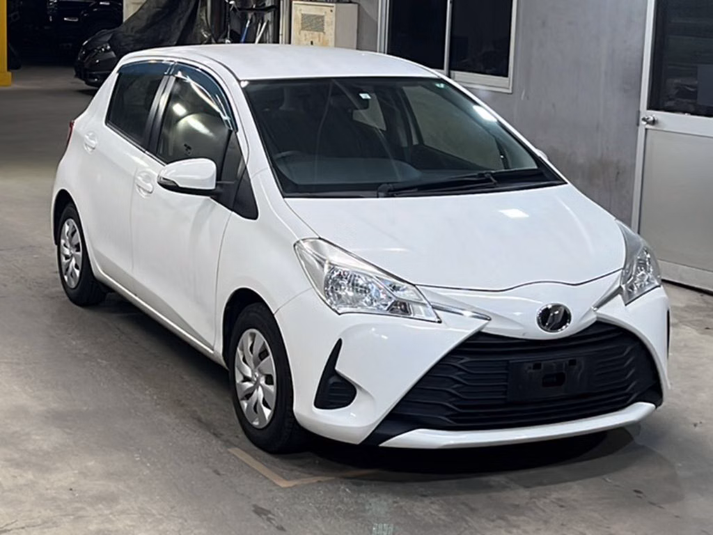 TOYOTA VITZ
