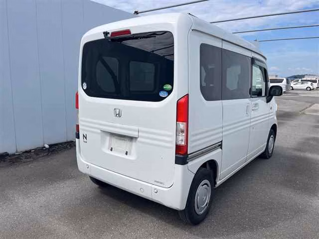 HONDA N-VAN