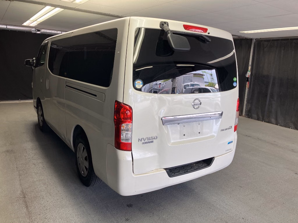 NISSAN NV350 CARAVAN