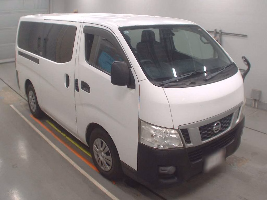 NISSAN NV350 CARAVAN
