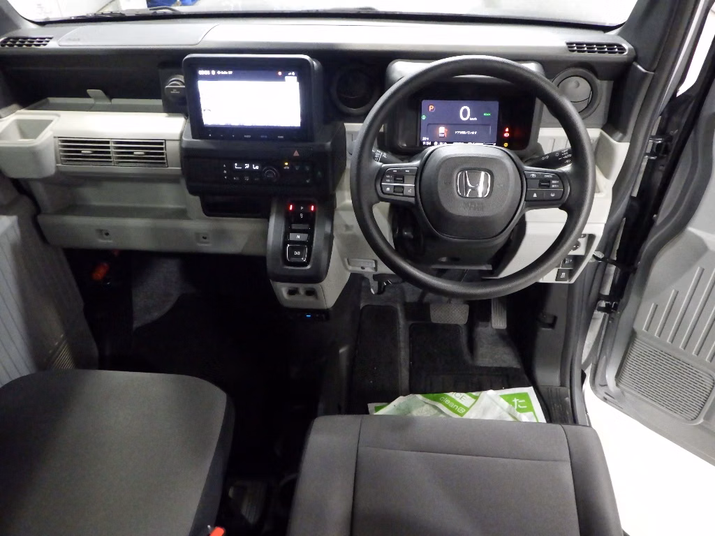 HONDA N-VAN