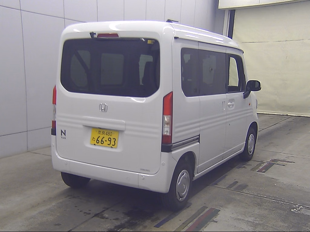 HONDA N-VAN