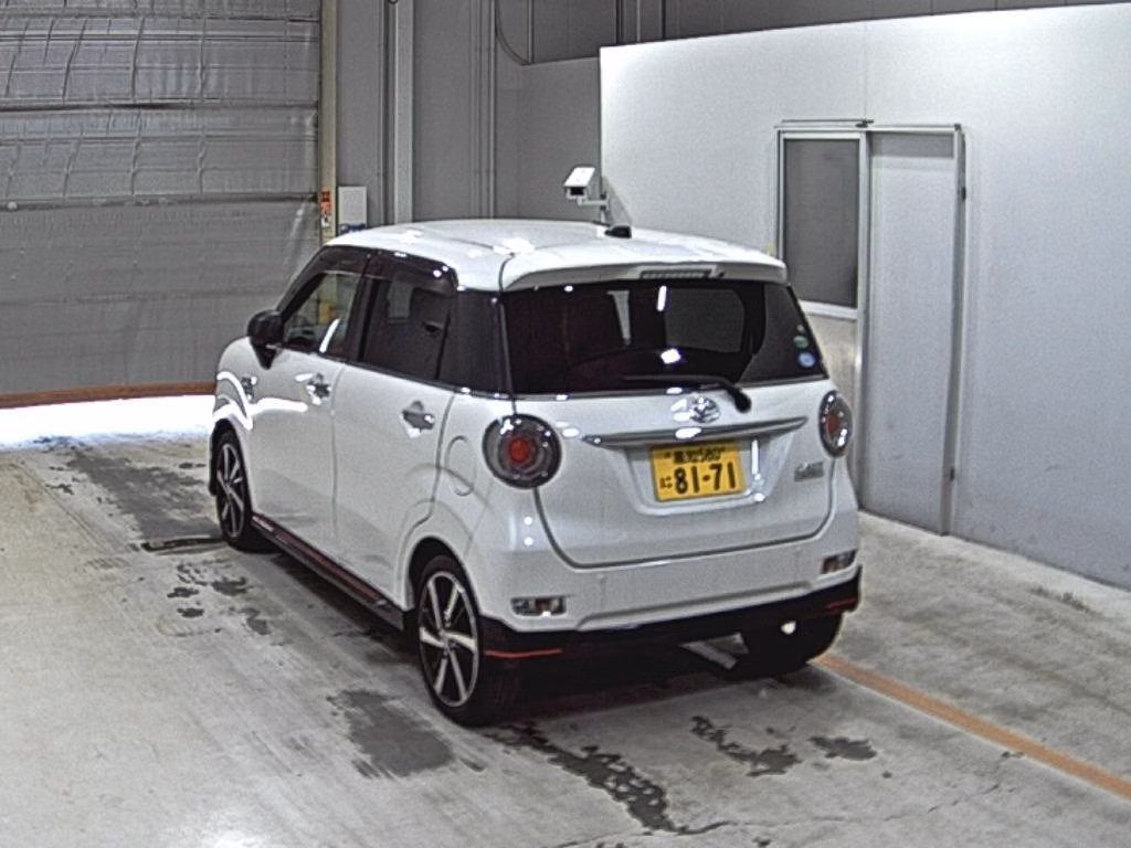 DAIHATSU CAST