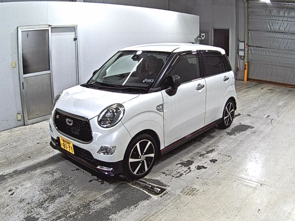 DAIHATSU CAST